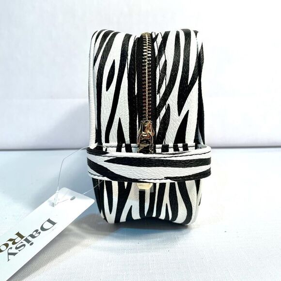 Cosmetic Bag - Picture 3 of 6